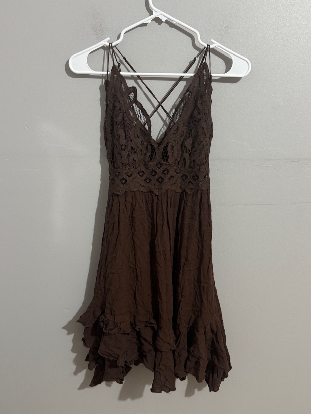 Urban Outfitters Brown Crochet Lace Mini Dress Medium Boho Y2K Ruffle Hem